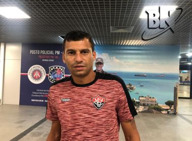 Neto Baiano destaca atuação do Vitória no primeiro tempo e valoriza empate