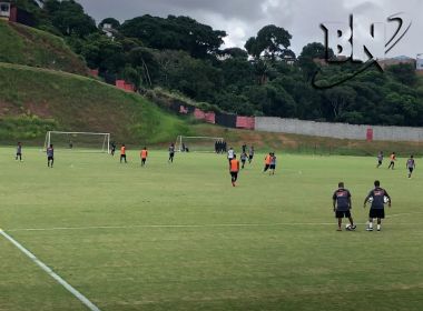 De olho no Bragantino, Vitória realiza coletivo contra o time sub-23