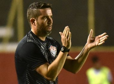 Lanterna, Vitória pega o Oeste nesta terça-feira na Arena Barueri