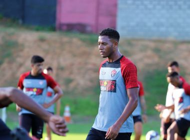 Vitória exerce opção junto ao Jacuipense e compra atacante do sub-20