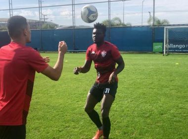 Com Jordy Caicedo, Vitória treina no CT do Grêmio de olho no Brasil de Pelotas