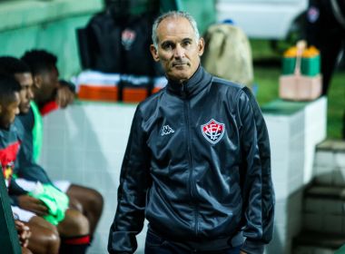 Após empate com o Coritiba, Amadeu destaca poder de reação do Vitória