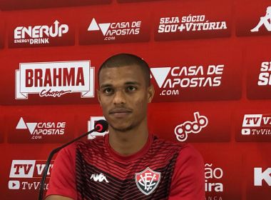  'Vamos pressionar', diz Lucas Cândido sobre postura do Vitória contra o Botafogo-SP