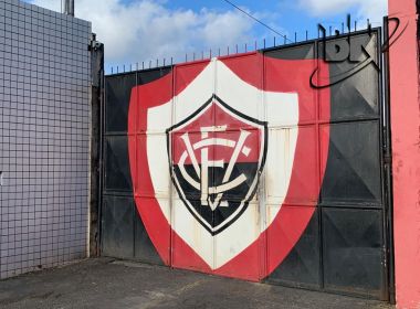 Com portões fechados, Vitória encerra preparação para encarar o Oeste