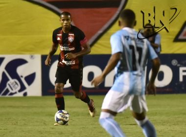 Após revés para o Londrina, Everton Sena pede 'cabeça erguida'