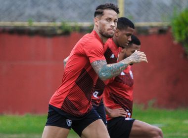 Geninho comanda coletivo tático; Jordy, Van e Lucas Cândido seguem de fora