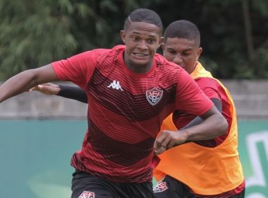 De olho na Copa São Paulo, Vitória treina parte tática e finalizações