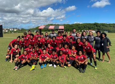 Após apoio financeiro da CBF, Vitória dá início a pagamento de time feminino