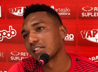 Eron recebe proposta de clube do Azerbaijão, mas esbarra em resistência do Vitória