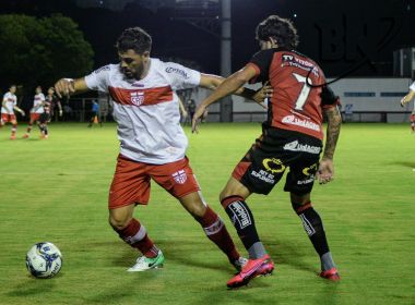 Fora de casa, o Vitória enfrenta o CRB em busca dos três pontos