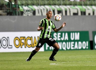 Vitória anuncia a contratação do lateral Leandro Silva; atleta estava no América-MG