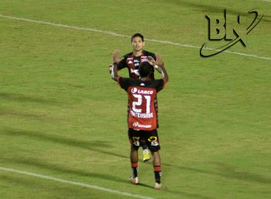 Após cumprir suspensão, Léo Ceará reforça o Vitória contra o Cruzeiro