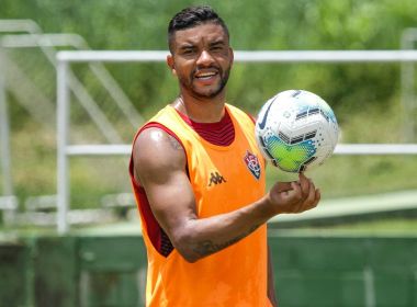 Maurício Ramos apresenta boa evolução e pode reforçar o Vitória contra o Oeste