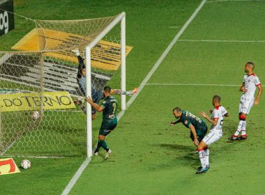 Vitória é goleado pelo América Mineiro e segue colado no Z-4