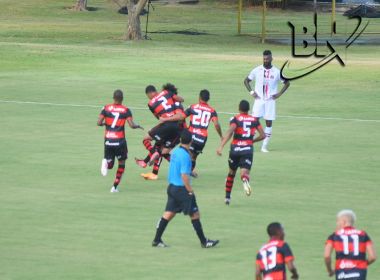 Vitória vence o Santa Cruz no Barradão na estreia da Copa do Nordeste