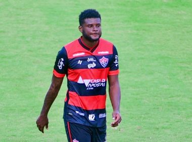 Rafael Carioca se despede do elenco do Vitória; atleta vai defender o Botafogo