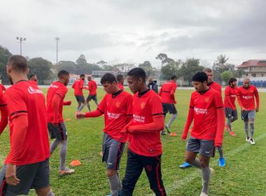 Vitória faz último treino antes do jogo contra o Coritiba