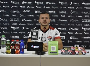 Zagueiro Thalisson Kelven é relacionado pela primeira vez no Vitória