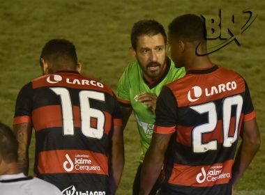 'Sentimento de vergonha', diz Ramon Menezes após revés do Vitória para o Grêmio