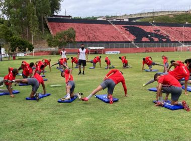 Vitória finaliza preparação para enfrentar o Avaí; veja possível formação