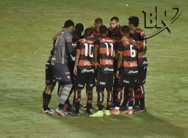 Com interino no comando, Vitória enfrenta o Vasco para tentar voltar a vencer na Série B