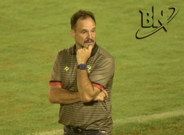 'Temos dificuldades técnicas, emocionais e táticas', diz Wagner Lopes