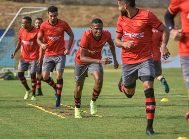 Recuperados da Covid-19, seis jogadores viram opção no Vitória contra Barcelona de Ilhéus