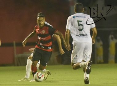 Com um a mais em boa parte do jogo, Vitória perde para o Floresta no Barradão