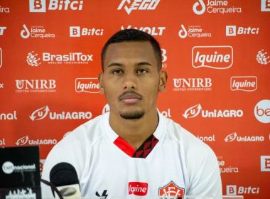 Daniel Bolt fica de fora da lista de relacionados do Vitória para jogo com o Confiança