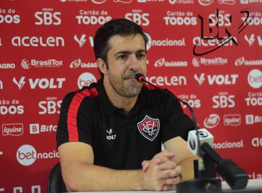 João Burse diz que Vitória precisa funcionar coletivamente diante do ABC