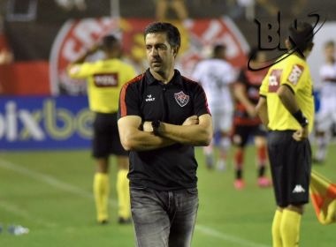 Após conquista do acesso, João Burse tem renovação 'apalavrada' com o Vitória