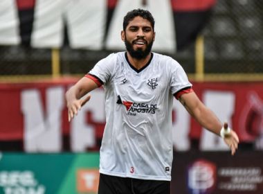 Fora dos planos, Wallace não retorna para o Vitória na temporada 2023