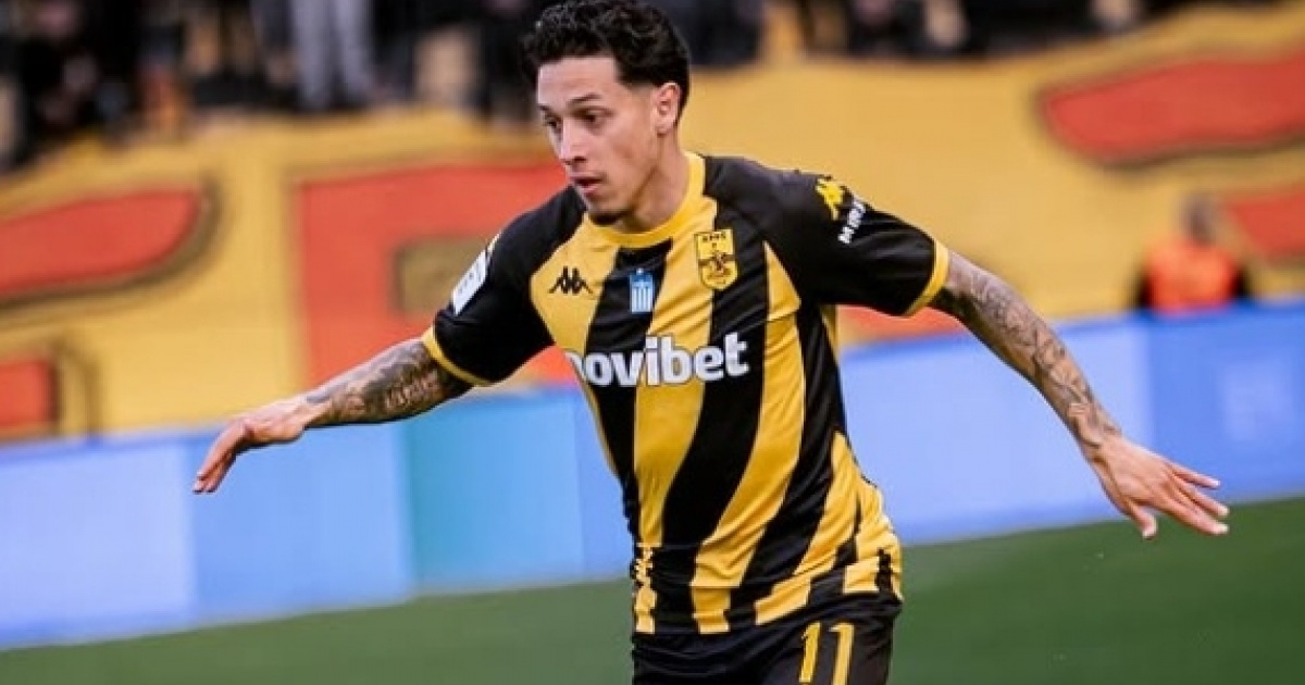 Reforço no Leão: Vitória anuncia atacante equatoriano Kike Saverio