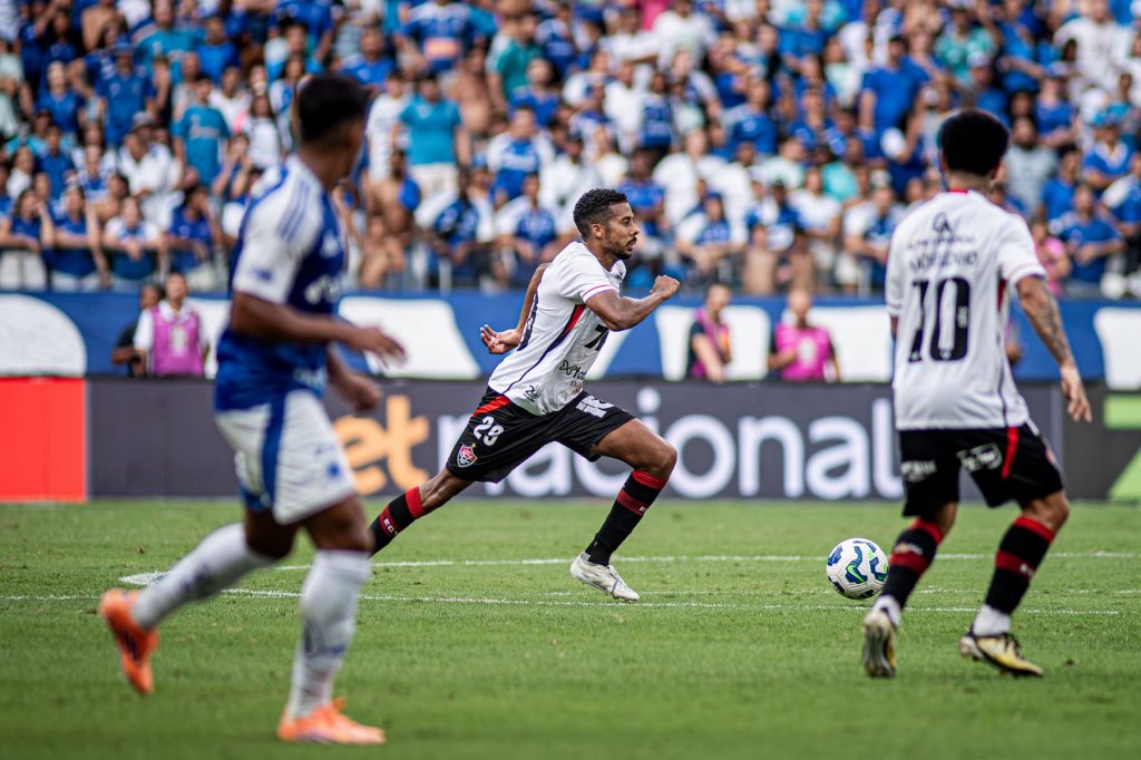 Victor Ferreira 23949%5B1%5D%20(1)