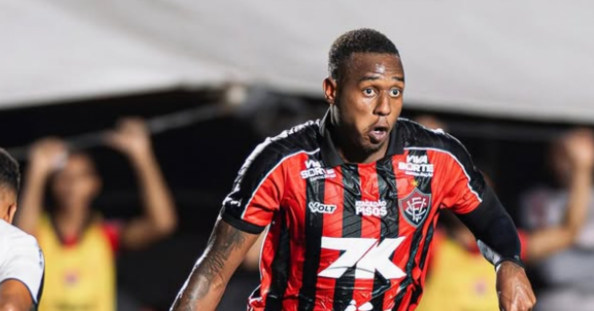 Médico do Vitória explica grave lesão de Dudu; saiba detalhes 