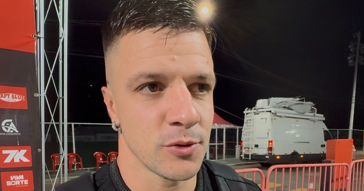 Renato Kayzer valoriza postura do Vitória no Barradão e enaltece elenco: 