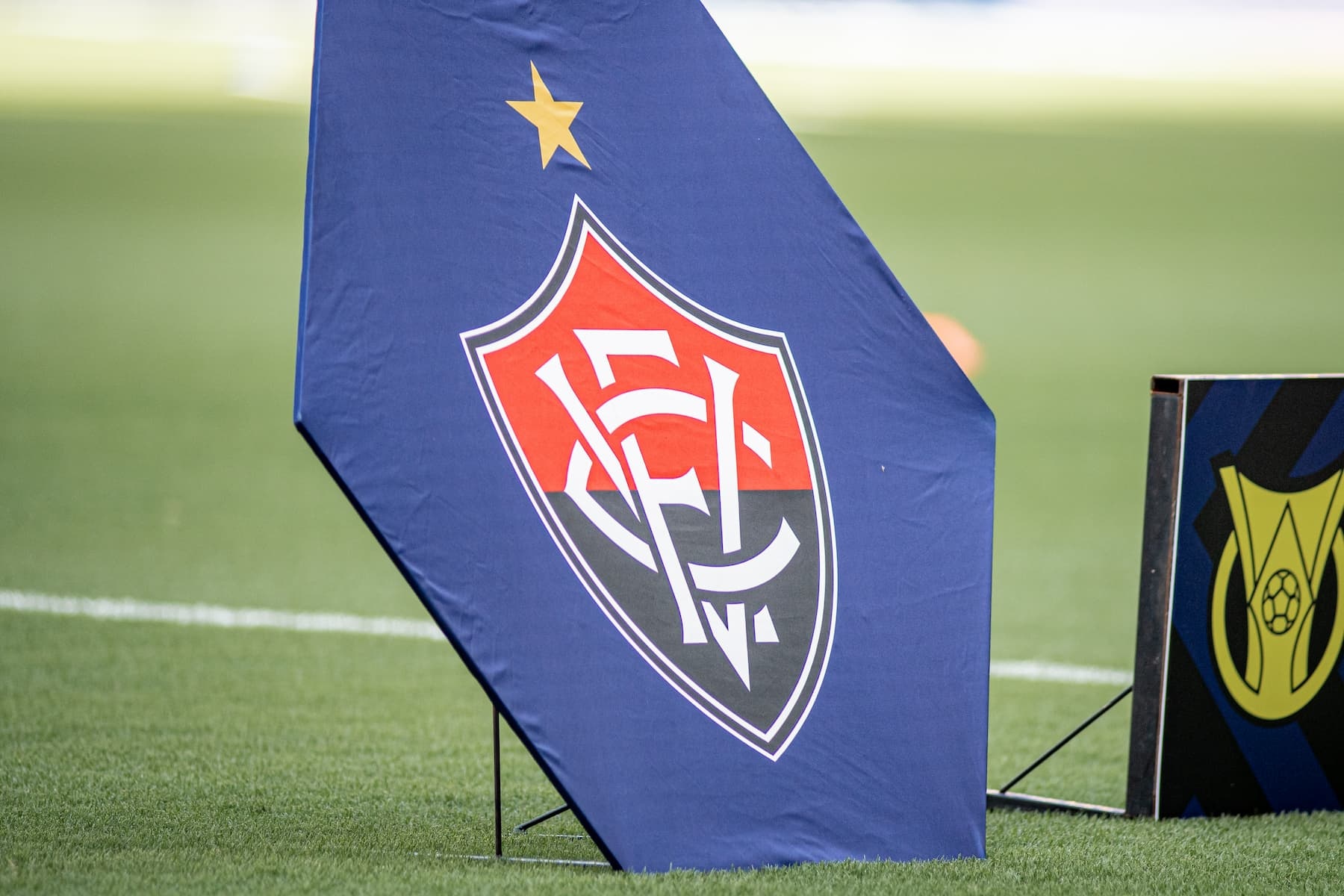 Vitória reduz contratações pela metade em terceiro ano na Série A; veja levantamento 