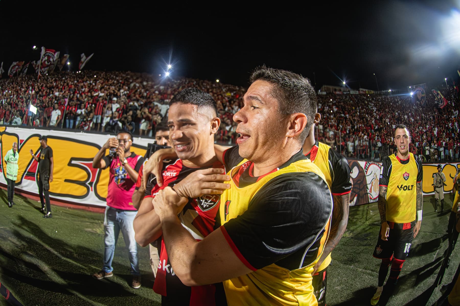 Vitória iguala campanha do 1° turno de 2025 com seis jogos a menos na Série A