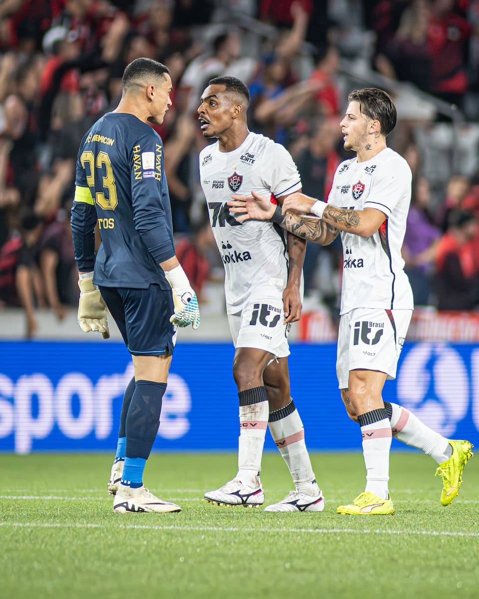 Vitória e Athletico-PR fazem desempate em mata-matas da Copa do Brasil; relembre
