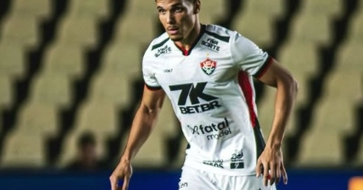 Fortaleza anuncia contratação do zagueiro Neris, ex-Vitória