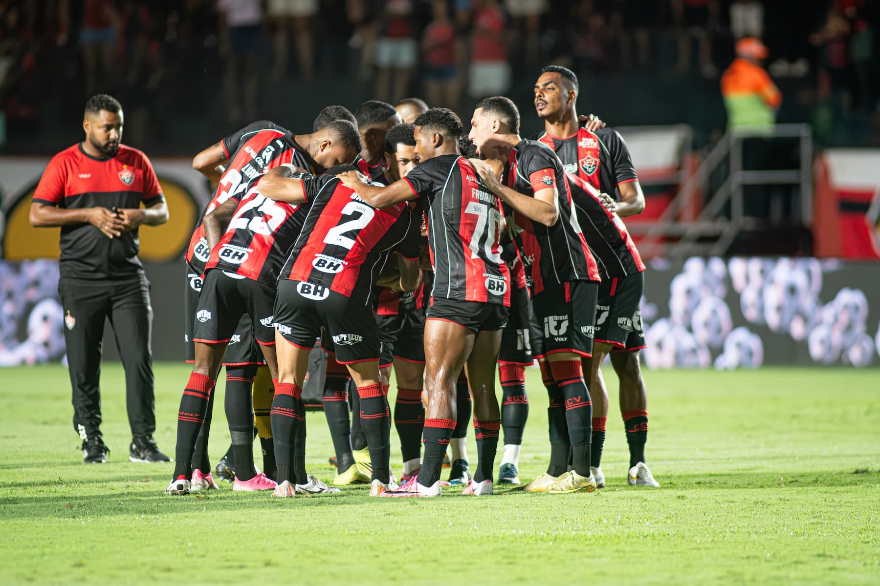 Vitória é julgado por incidentes contra o Palmeiras; veja as decisões