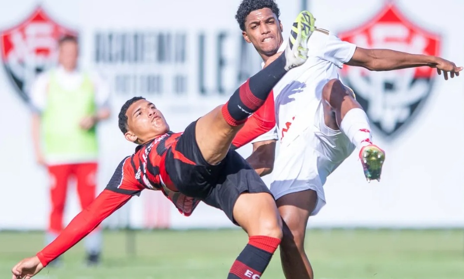 Vitória perde em casa para o Internacional e segue na vice-lanterna do Brasileirão Sub-17