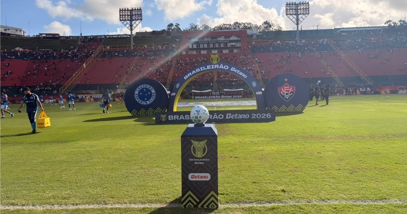 Bola rolando! Acompanhe em tempo real Vitória x Cruzeiro pela 28ª rodada do Brasileirão