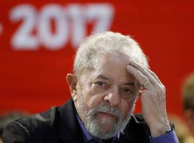 Lula cancela passagem por cidade no Paraná após ataques, diz diretório do PT