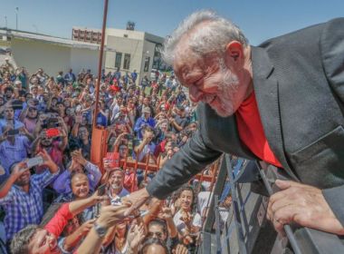 Defesa de Lula recorre ao STF contra decisão de Fachin