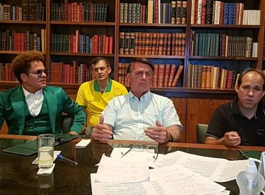 Pressionado nas redes, Bolsonaro defende Kassio, ataca Doria e apela a arsenal ideológico