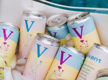 Bebida fica mais cara em 2021 e lata ganha espaço para aliviar preço