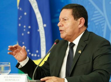 Mourão nega impeachment, mas defende 'freios' se presidente arriscar o país