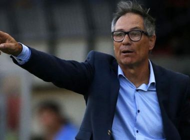Santos aguarda Holan e comissão enxuta para antecipar saída de Cuca