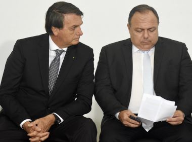 Saída honrosa proposta para Pazuello opõe Bolsonaro ao Exército